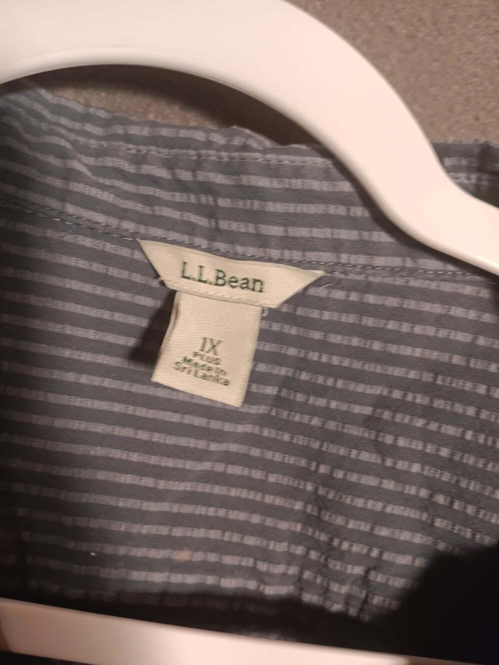 LL Bean 1X Gray Stripe Cotton Seersucker Top Women’s 1/4 Button Shirt Vacation - Picture 4 of 4